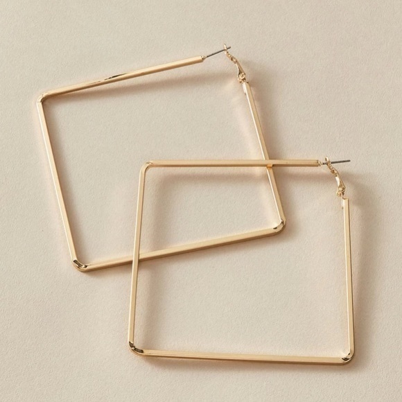 Square Hoop Earrings Golden Geometric - Picture 5 of 7